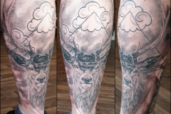 Hirsch Tattoo